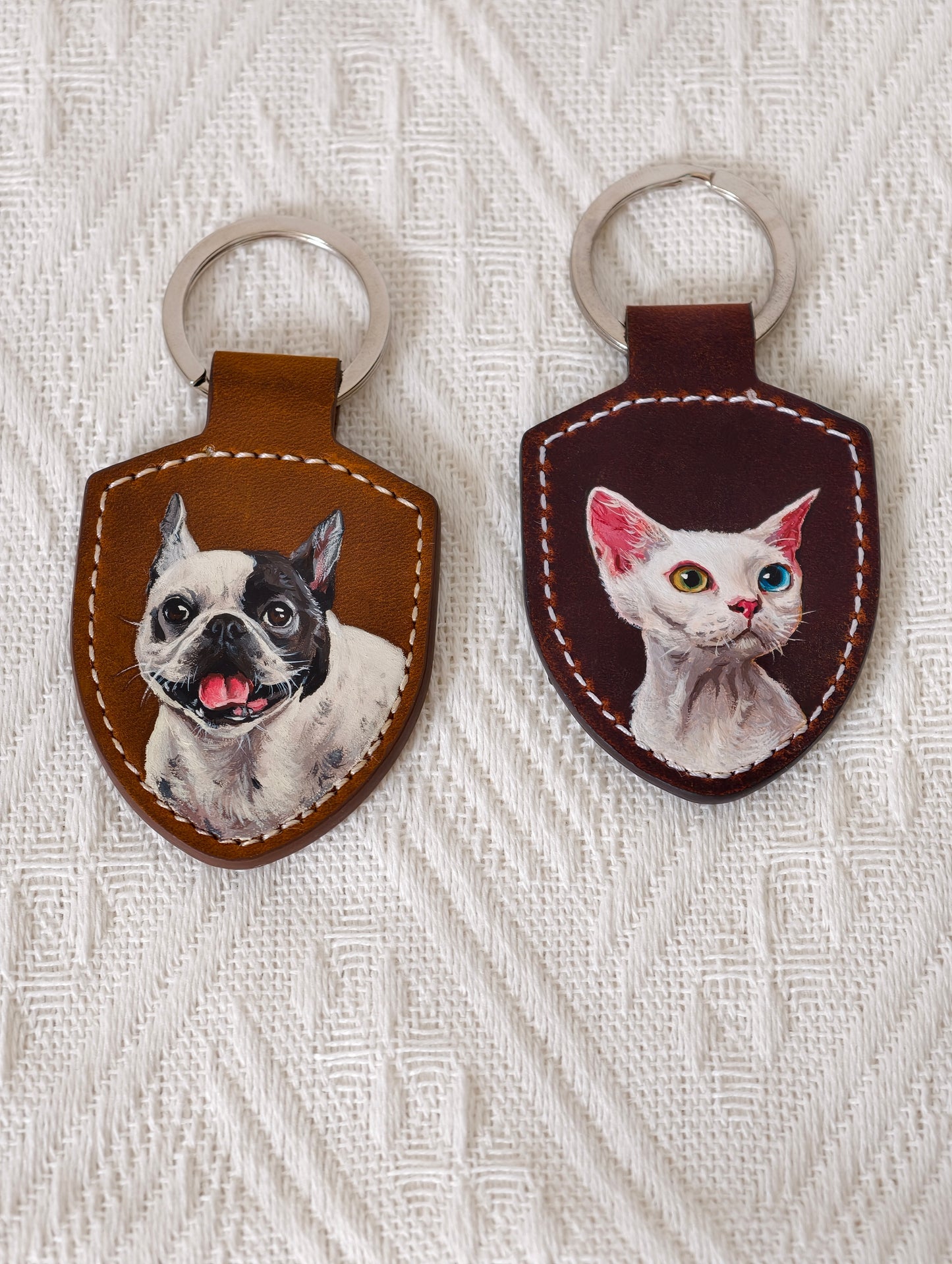 Custom Hand-Painted Pet Portrait Keychain | Personalized Leather Pet Keepsake